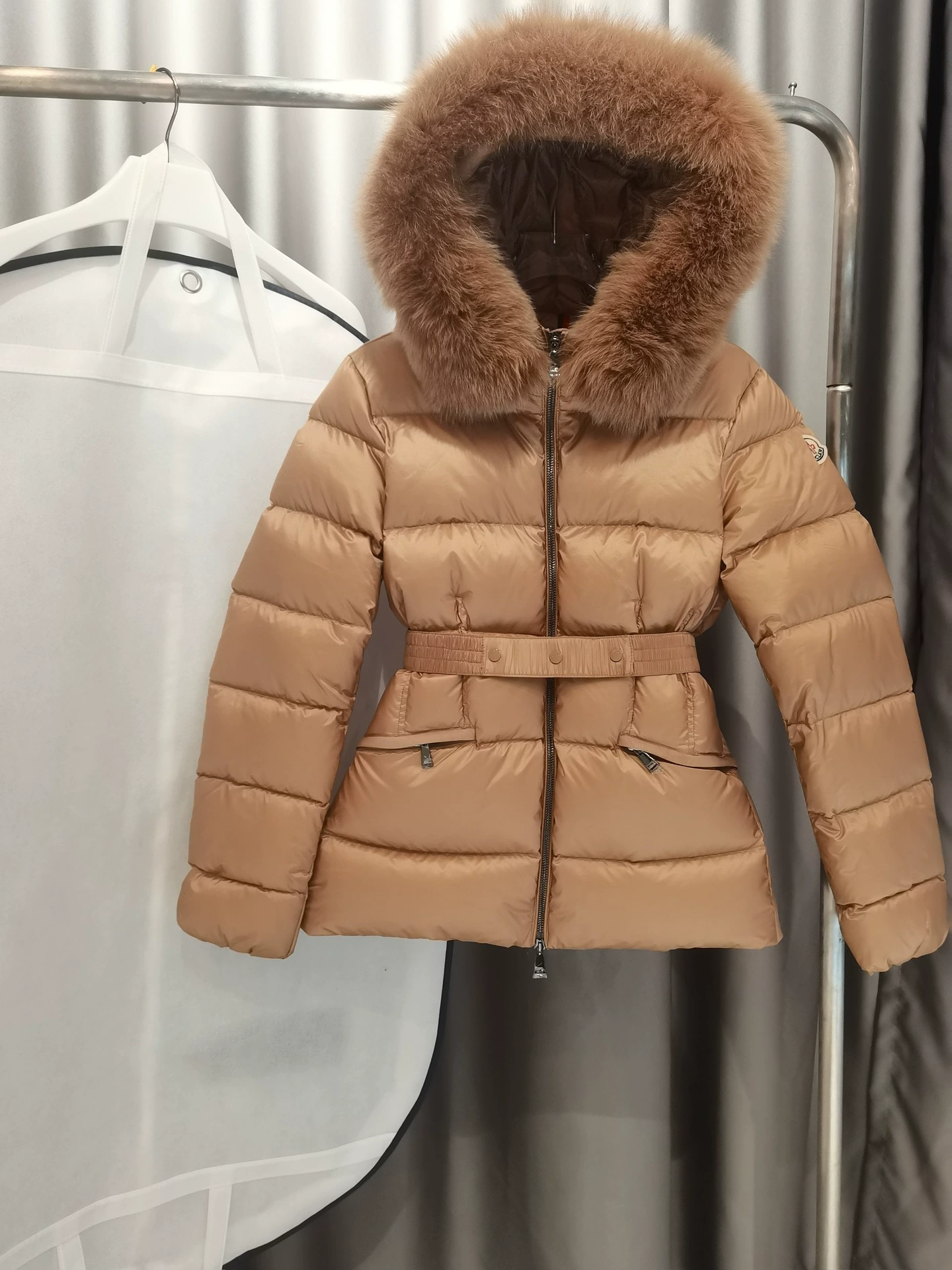 Demi-season short hoody, down jacket