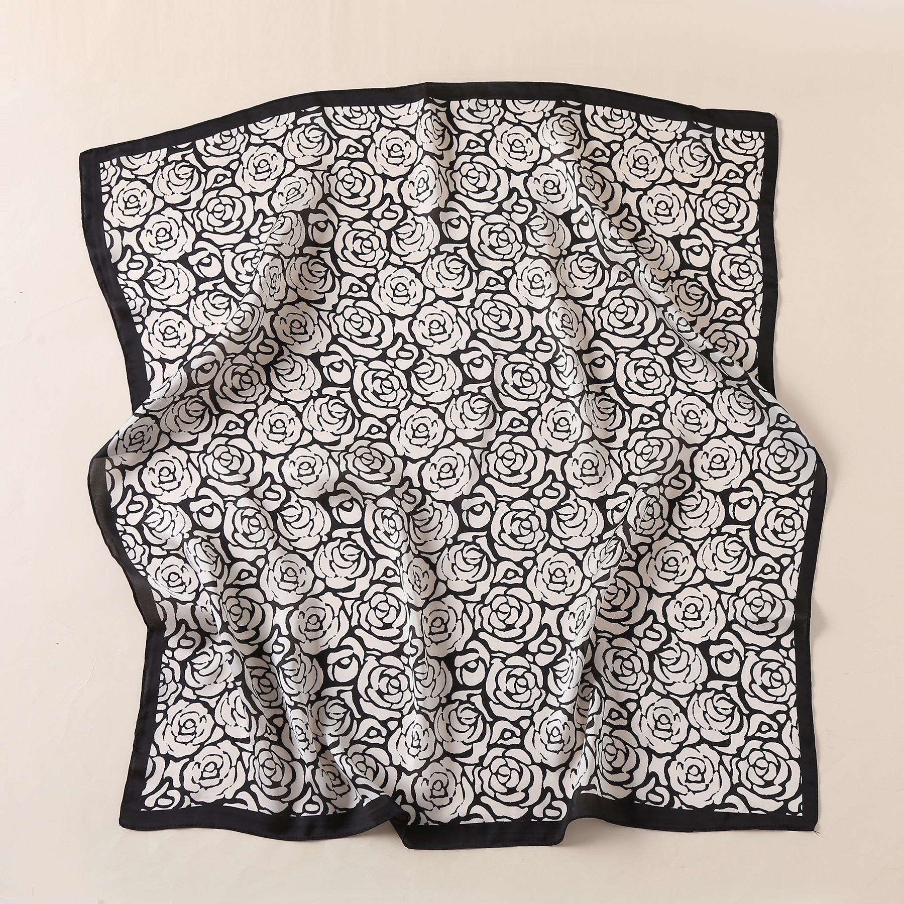 70cm bufandas cuadradas bufandas de seda pequeña fragancia camellia impresión de seda bufandas profesionales bufandas delgadas de alto nivel