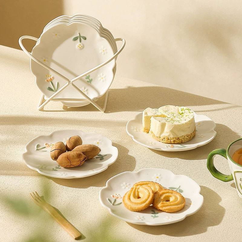 Высококачественная тарелка из костяного фарфора, модная тарелка из костяного фарфора, бытовая высококачественная маленькая тарелка, изысканная тарелка для закусок, керамическая тарелка из костяного фарфора.