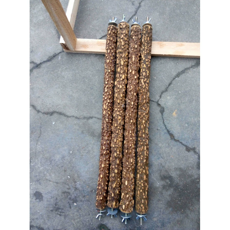 Подставка для попугая, горячая распродажа, натуральная дикая перцевая древесина для корелл, сороконожек и орлов, палочка для шлифовки когтей, палочка для попугая и палочка для сидения.