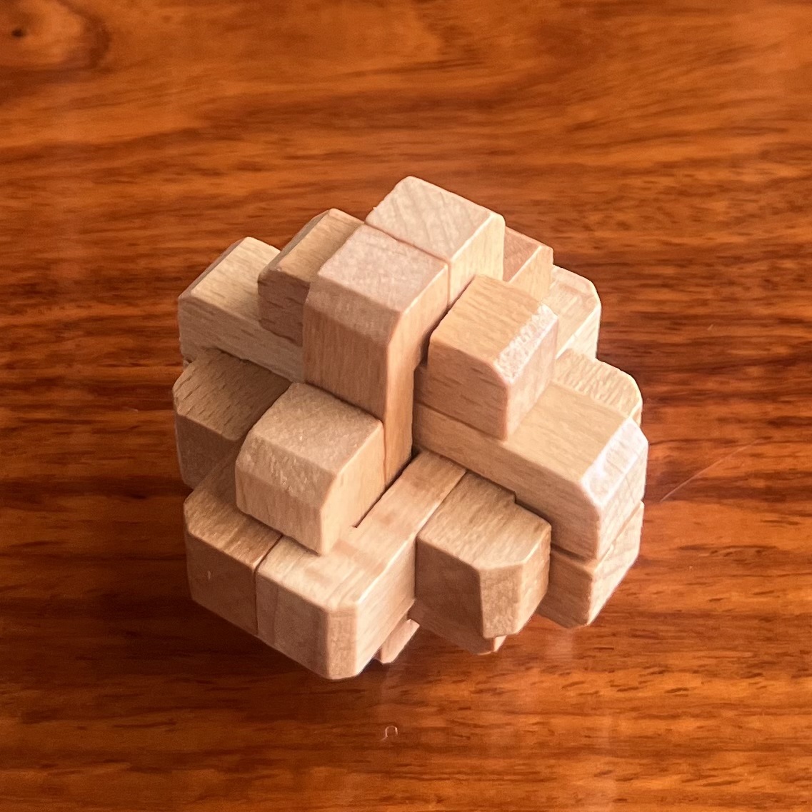 Luban Lock Kongming Lock conjunto completo juguetes educativos para Niños Estudiantes de la escuela primaria tamaño pequeño mini haya Kongming Lock fábrica fija