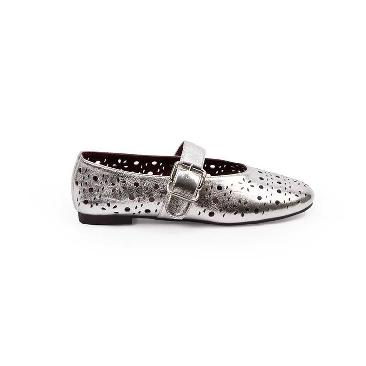 2026 nuevos zapatos casuales huecos transpirables zapatos de cabeza redonda de mujer temperamento poco profundo confortable sandalias de vacaciones