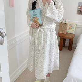 白色细点花纹长袖系带长款宽松睡袍女清新春秋居家睡眠家居服批发