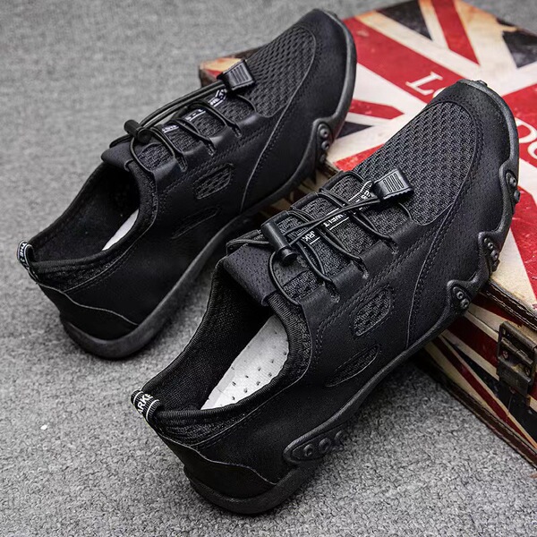 classic breathable shoes