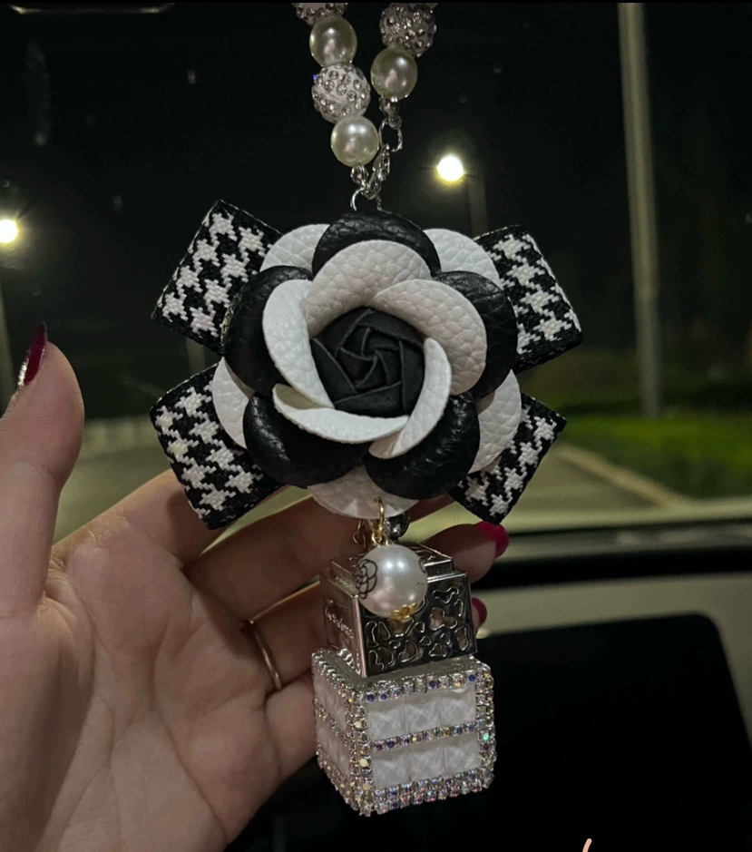 Ceramic perfume, decorations for auto, cat