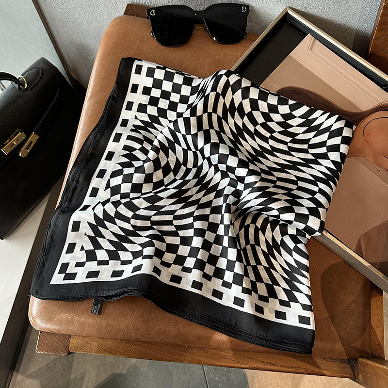 Bufandas de seda para mujeres 2025 primavera y otoño moda versátil temperamento minimalista 65cm bufandas de seda simuladas bufandas delgadas bufandas