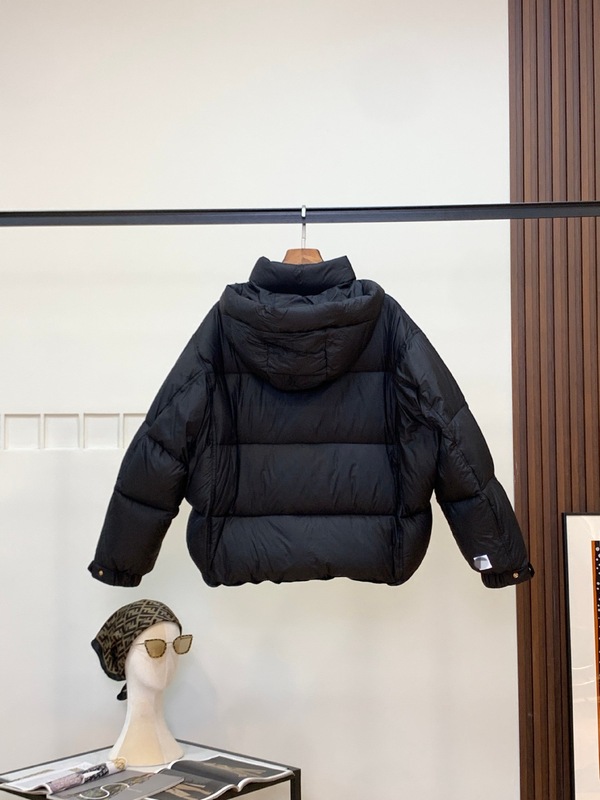 max家蝙蝠袖款秋冬连帽羽绒服短款宽松面包服外套女咖色外贸批发|undefined