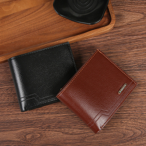 New men's wallet, short-style billfold, trendy casual design with lychee-patterned soft leather, multiple card slots, and large-capacity—perfect as a compact everyday wallet.