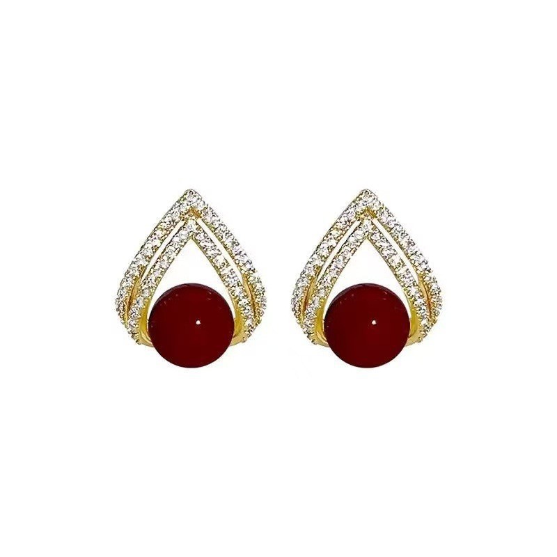 Small design retro burgundy white earrings pearl