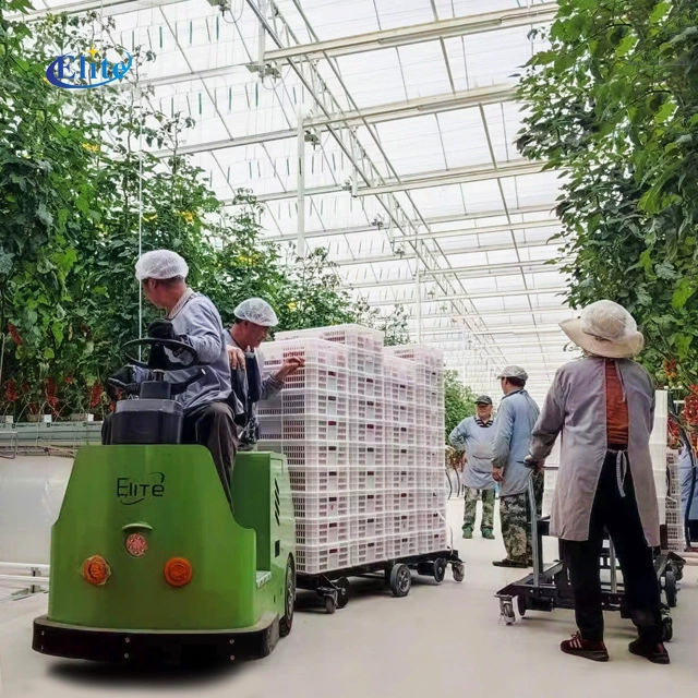 Трактор снабжения города Пат трактора снабжения цветка трактора удобный и быстрый