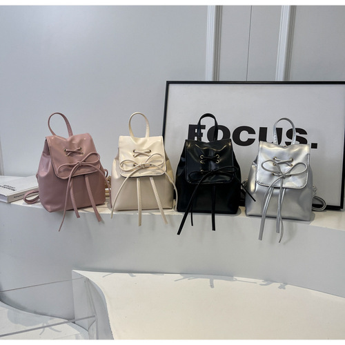 Fashionable minimalist shoulder bag, casual travel backpack, unique small shoulder bag for women