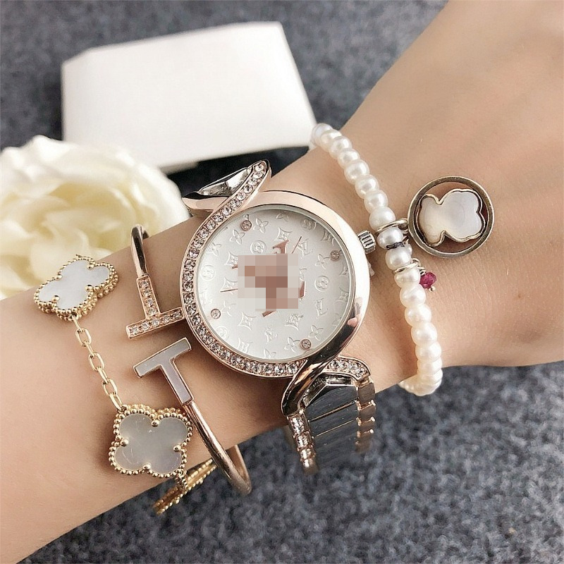 2026 New Model Women's Watch Luxury Diamond-Studded Foreign Trade High-End Quartz Watch Compact Simple Elegant Women's Timepiece Steel Band Watch