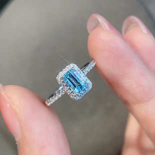 18K White Gold Square Natural Aquamarine Diamond Ring Au750 Gold Surrounded by Diamonds Fashionable Women's Ring Water Shell Wholesale