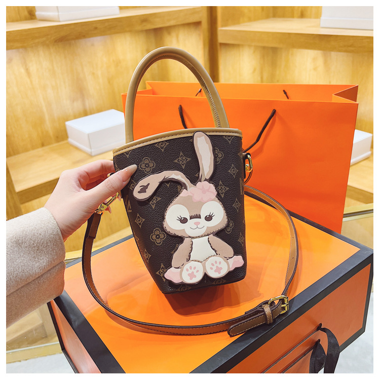 Fashion bucket bag for women 2023 spring new versatile cute rabbit bag high-end casual shoulder crossbody bag_voghion.com