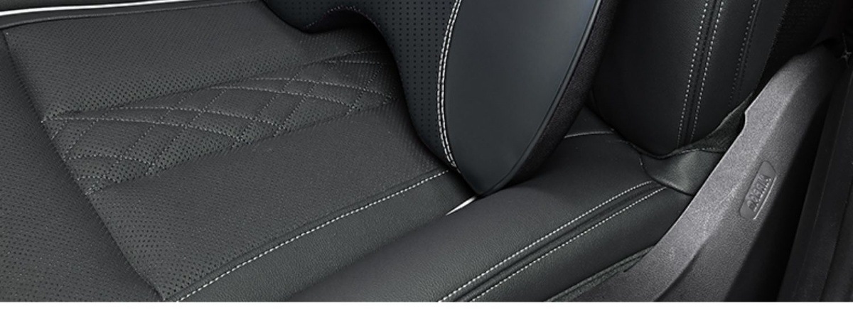 Suitable for Honda Headrest Neck Pillow Accord Binzhi Civic CRV Crown Road URV Car Waist Cushion Pillow Interior Supplies