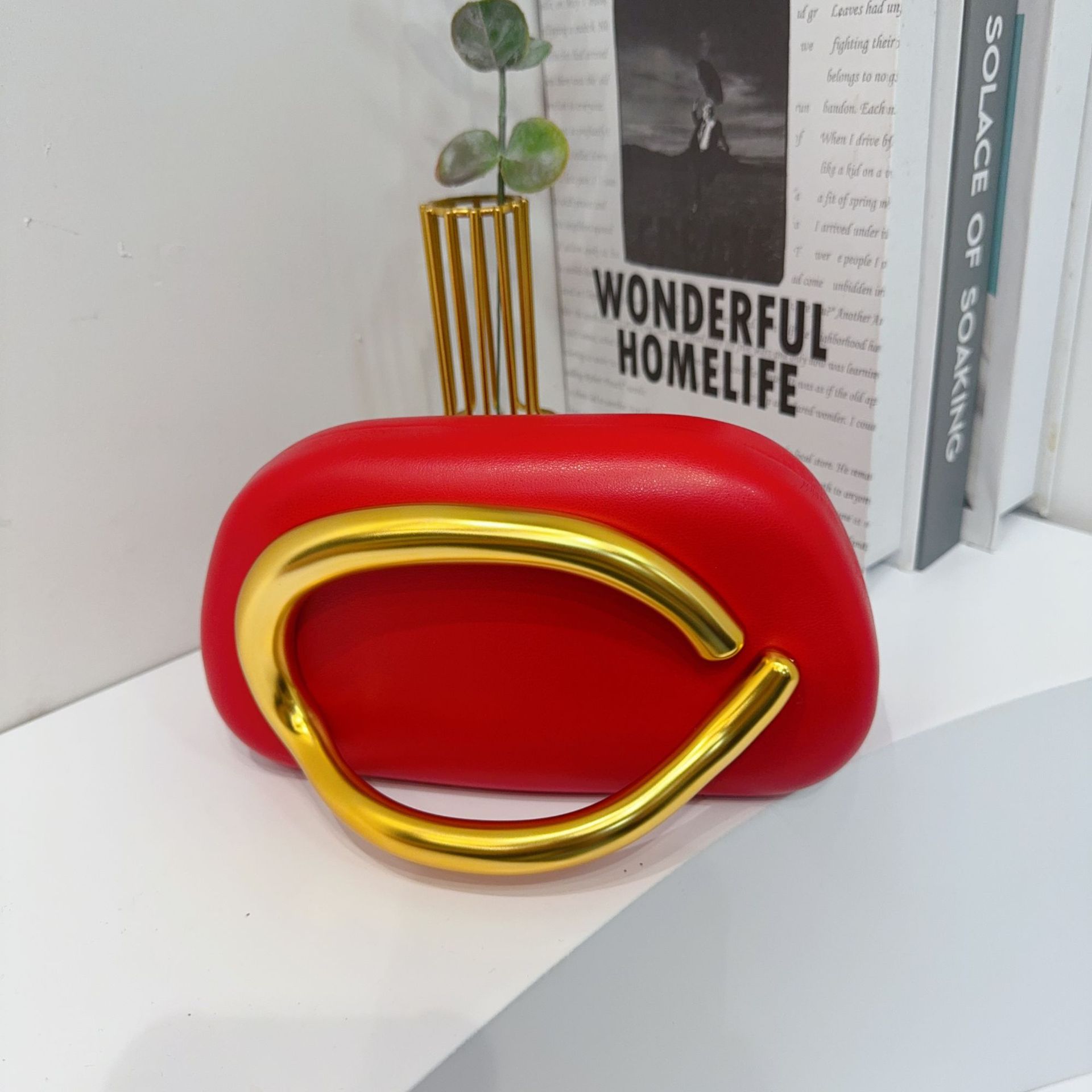 Red (leather type)