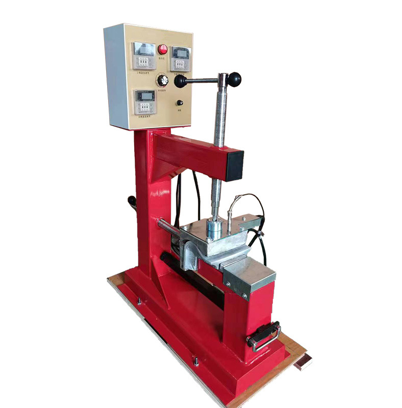 Vulcanizadora para Reparación de Neumáticos con Control Automático de Temperatura