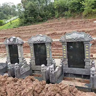 ��Ĺʯ�����lĹ���ױ����n��ʽ�Wʽ�Ї����ɹźڻ�����ʯ��ʯ��