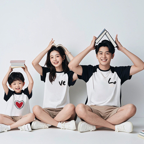 Family Matching T-Shirts 2025, for a Family of Three or Four, Short-Sleeved Baby Infant 100th Birthday Party Family Outfit, Beach Photoshoot Parent-Child Matching