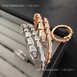 跨境爆款欧美流行蛇年高端蛇形满钻手环不掉色同款手镯厂家直销