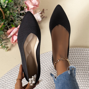 36-43�a�ļ��^ƽ��ᘿ���Ь��ɫ�r�����e�ٴ�һ�_�����_��Ь���m