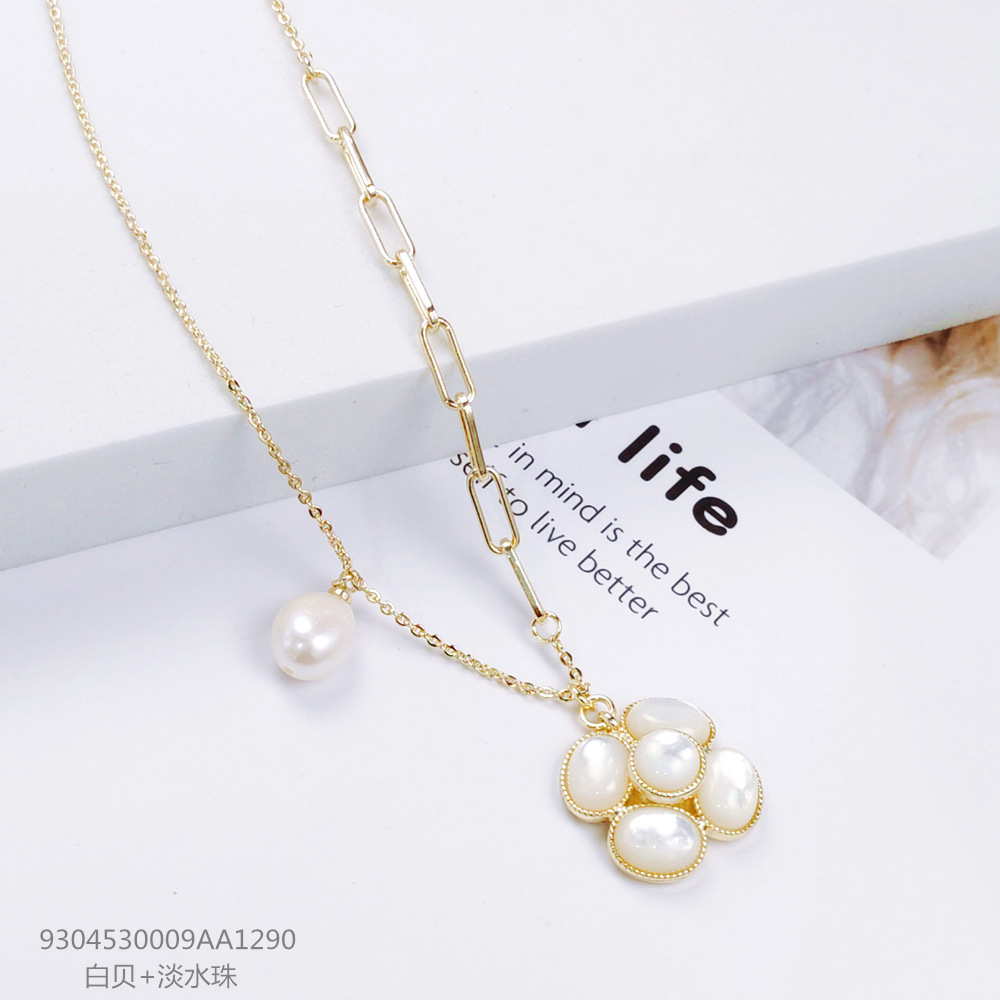 ȻˮպԳСĸɽ軨Ůٴ