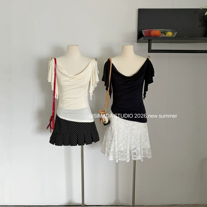 【Simida】Venus//French-Style Off-Shoulder Ruffle Blouse 2960 Off-Shoulder Top 【Simida】Venus//French-Style Off-Shoulder Ruffle Blouse 2960 Off-Shoulder Top