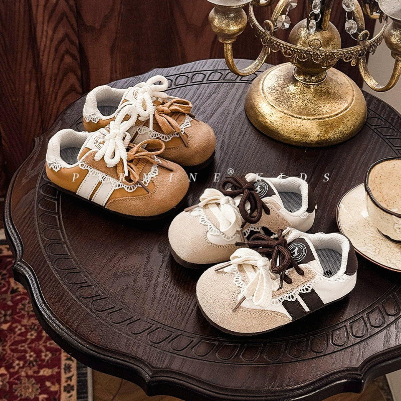 Кожаные кружевные кроссовки для девочек весной и осенью новые девчушки принцессы мокинг туфли для девочек повседневные кроссовки