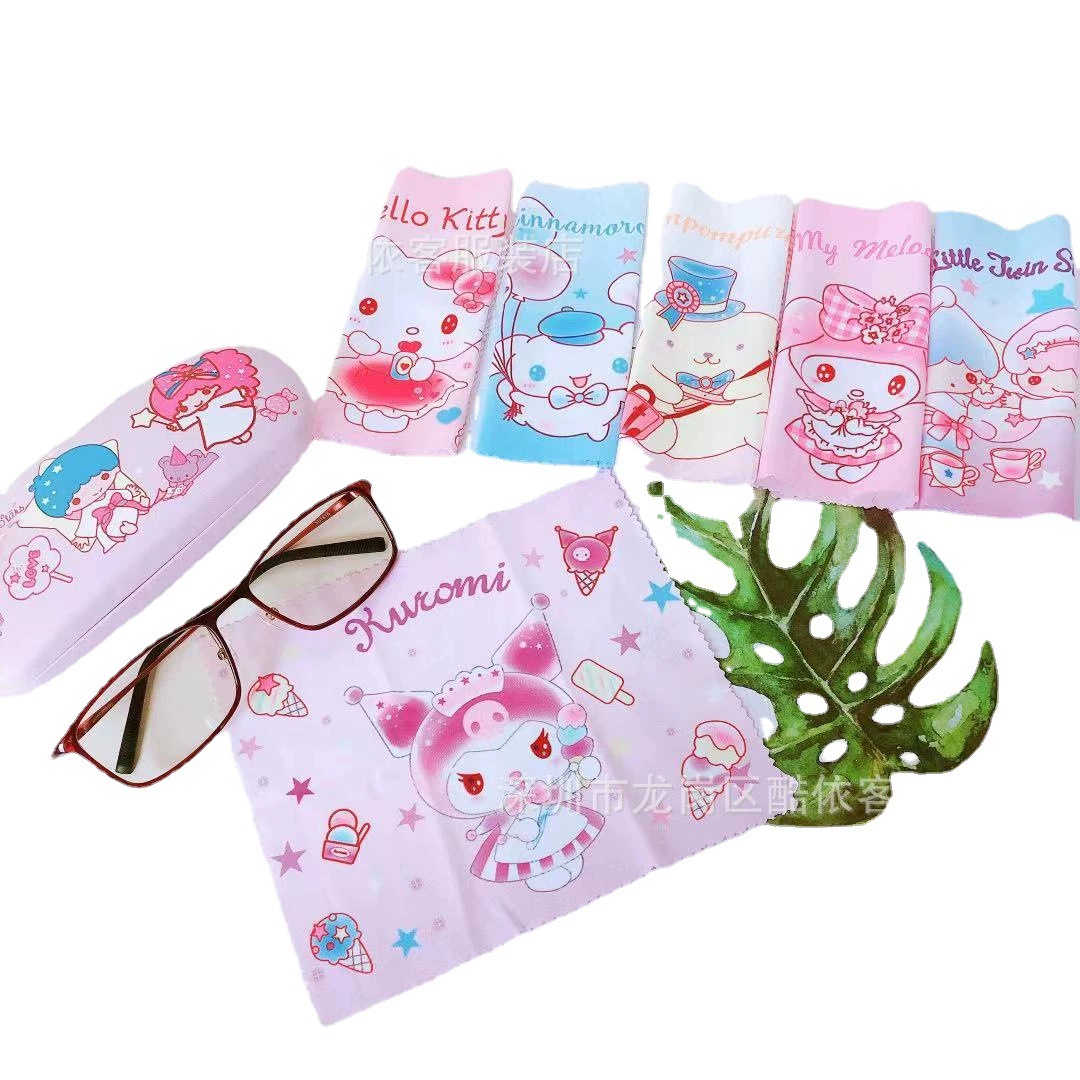 Cute Japanese cartoon glasses, mobile phone, screen