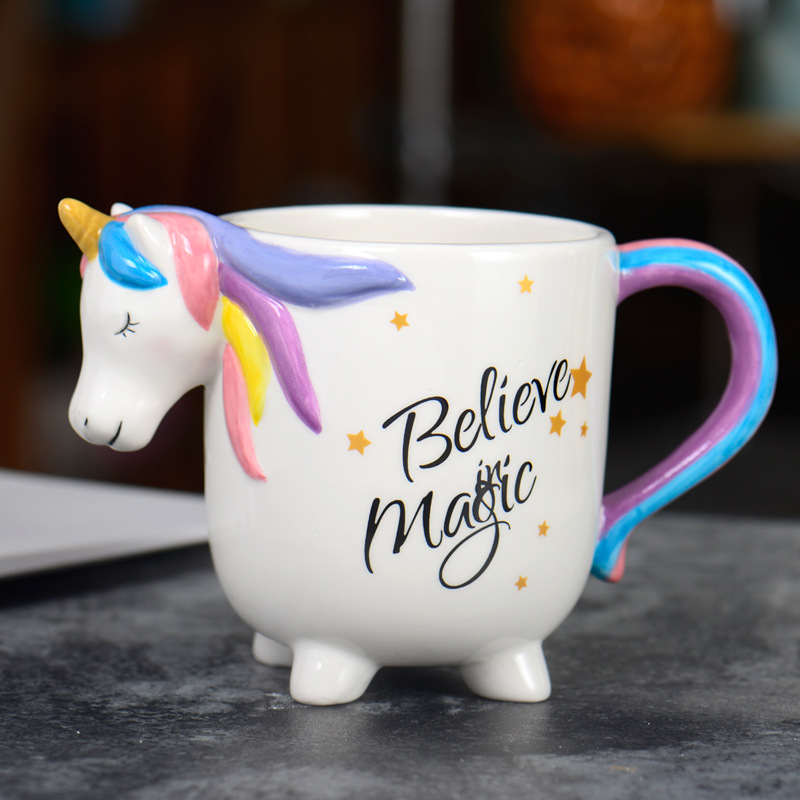 Taza de cerámica de unicornio europea y americana cuidadosamente seleccionada, taza de desayuno con leche, taza de oficina con dibujos de caballos arcoíris, taza creativa para el hogar