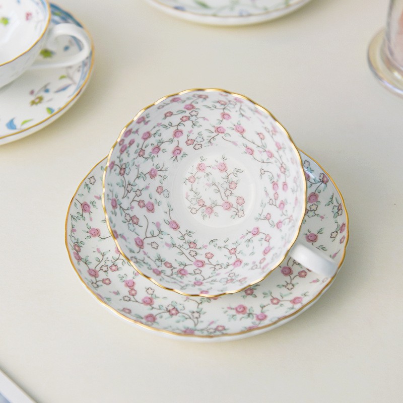 Flores lujosas románticas hueso de porcelana taza de café Jardín francés taza de té de la tarde taza de mesa de alto valor de oficina