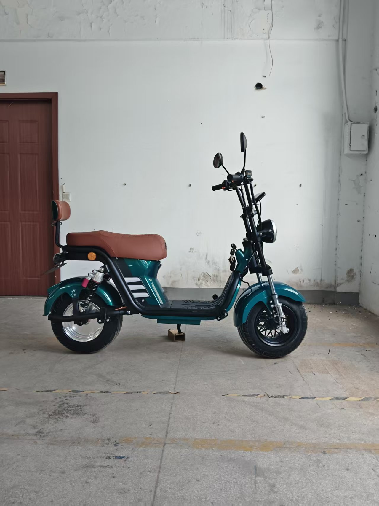 Exported to Brazil: Harley electric motorcycle, high-power electric scooter, large-platform high-speed adult electric vehicle, personal transport vehicle
