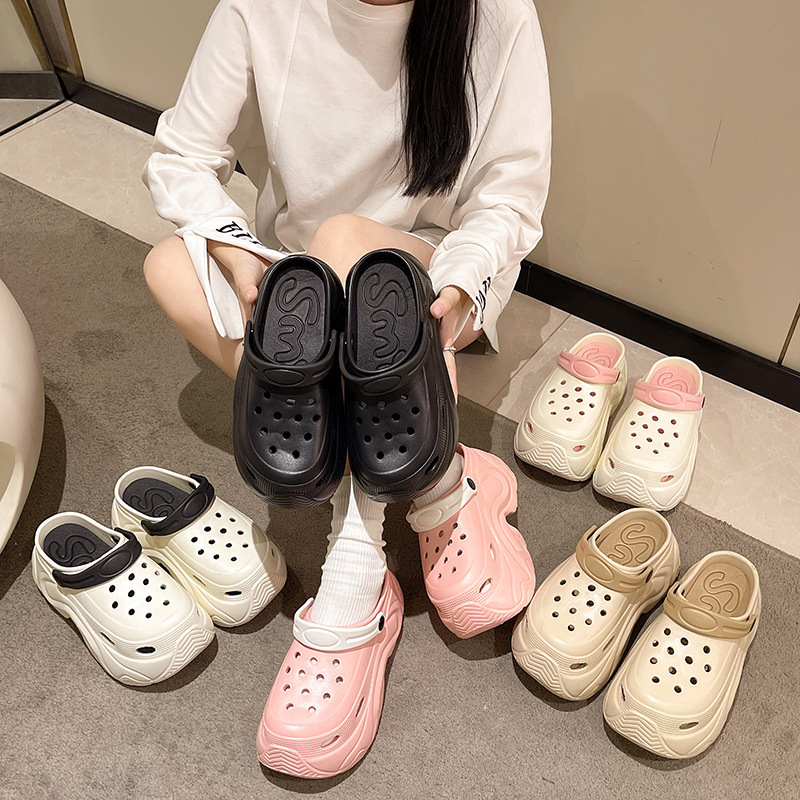 EVA9CM Hole Shoes New Fashion Internet Popular Breathable Super Thick Soft Bottom Women's Summer Outer Wear Non-slip Sandals for Women