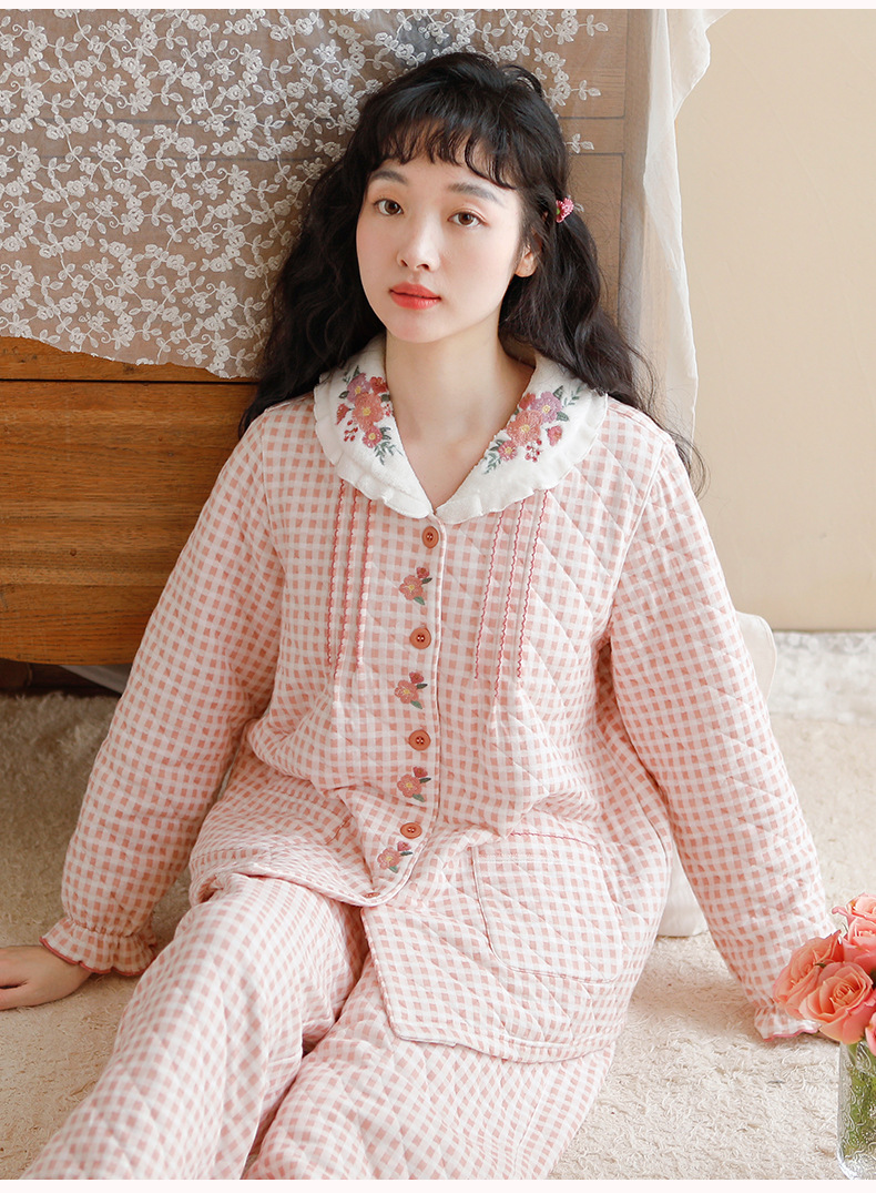 Pajama Set Image 5