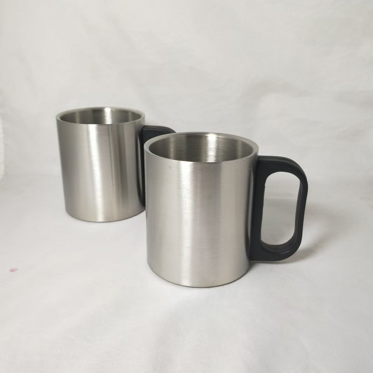 Nuevo termo de acero inoxidable de venta caliente con mango, taza de agua doméstica portátil, fabricante de tazas de oficina de negocios de moda