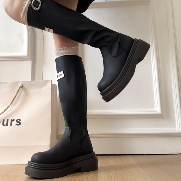 Autumn retro red high boots platform