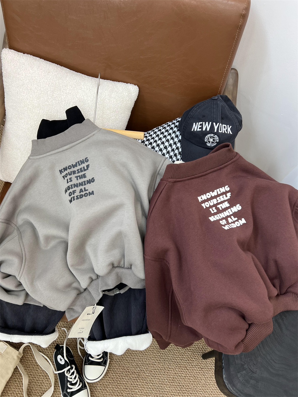 Korean children's clothing, winter boys and girls, plush baseball jacket, thick letter zippered sweater, hoodie jacket_voghion.com