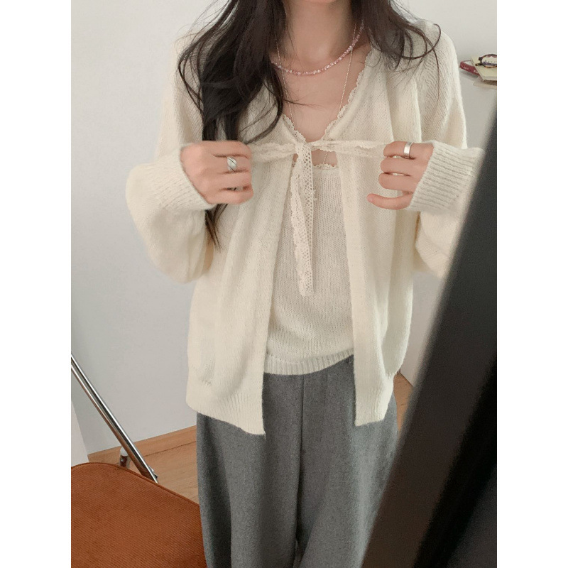 韩系两件套清新甜美温柔减龄蕾丝花边领针织吊带背心毛衣开衫套装|undefined