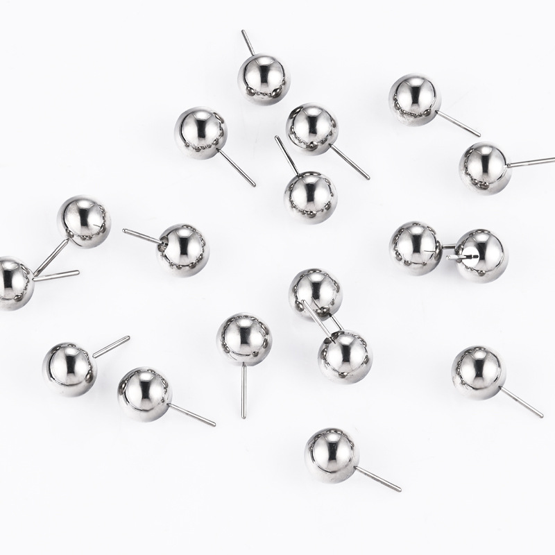 Pointed titanium steel lip stud product view