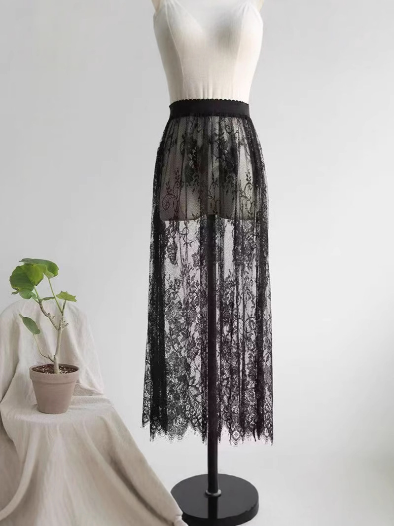 Black cheongsam