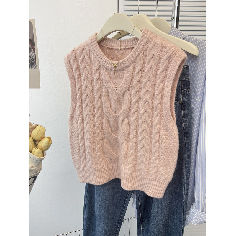 Knitted vest