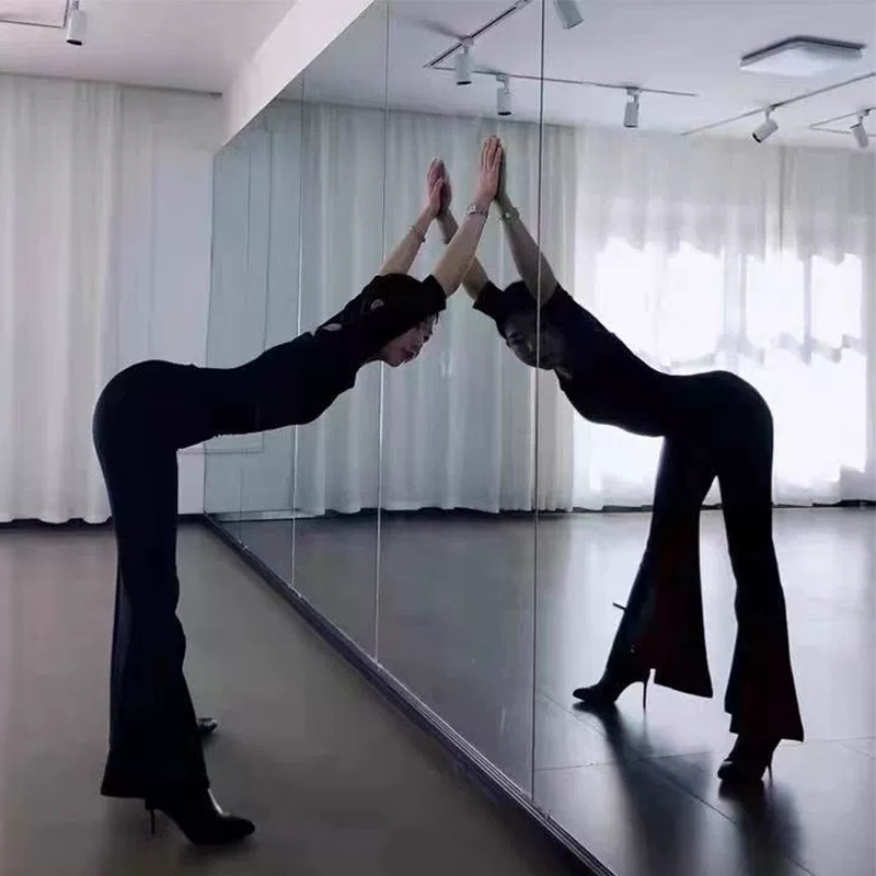 Espejo de baile de pared de pared de baile de gran tamaño para el hogar de baile de gran tamaño autoadhesivo espejo de cuerpo completo personalizado image 5