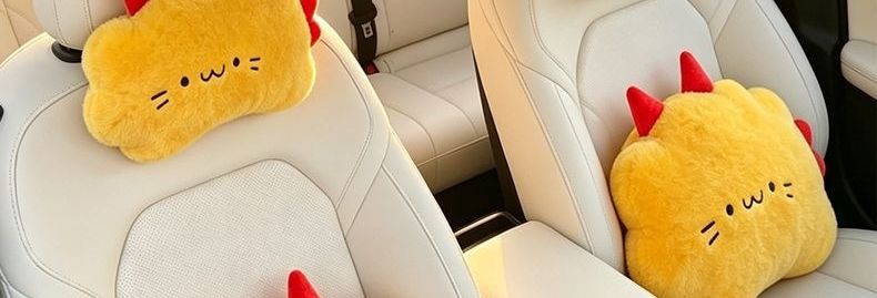 Headrest suitable for all seasons, same style lumbar support cushion, waist-protecting pillow, cartoon car seat cushion, cute car pillow