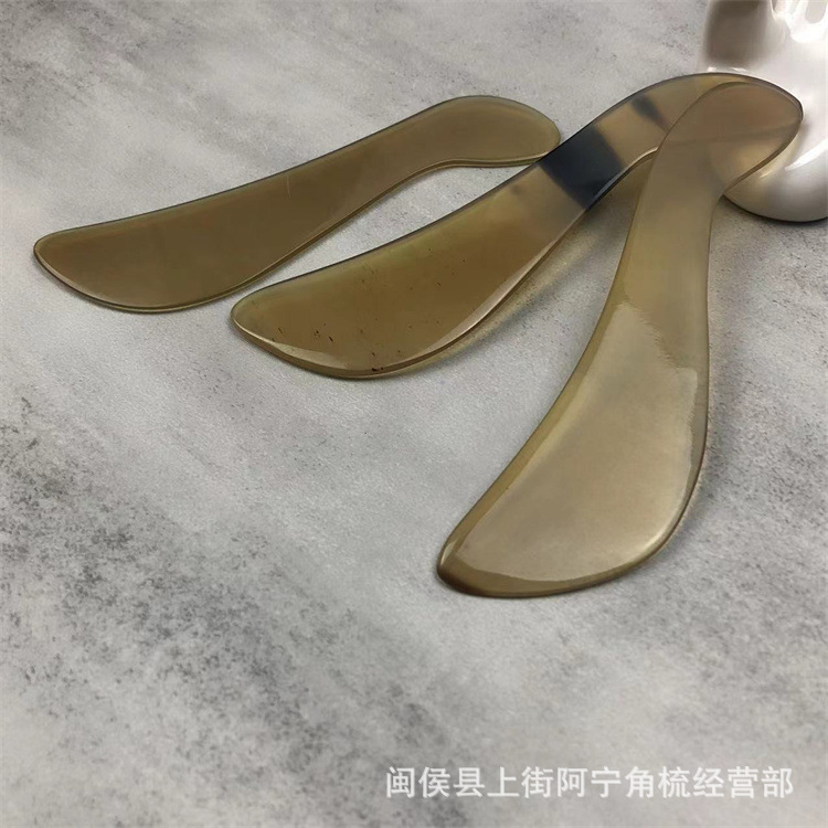 Horn Gua Sha Board Short S Shape Scraping Massage Tool for Face Eye Neck 11.5cm Natural Buffalo Horn key features