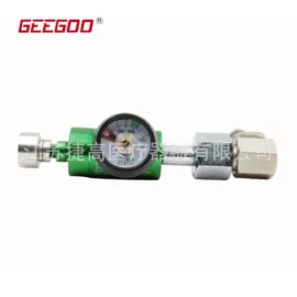 减压器;流量计;瓶阀