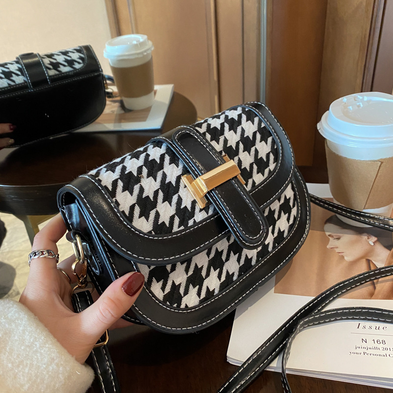 Checked Houndstooth Personalized Daily Commuter Women's Bag