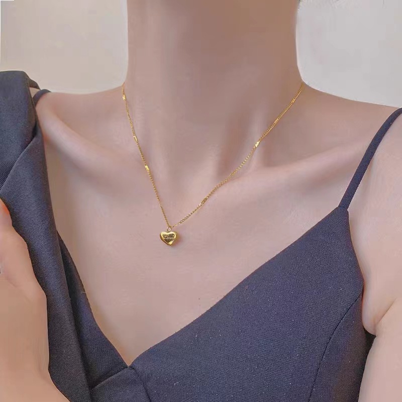 Street Occasion Alloy Material Heart Shape Pattern Modern Style Heart Shape Alloy Plating Women's Pendant Necklace