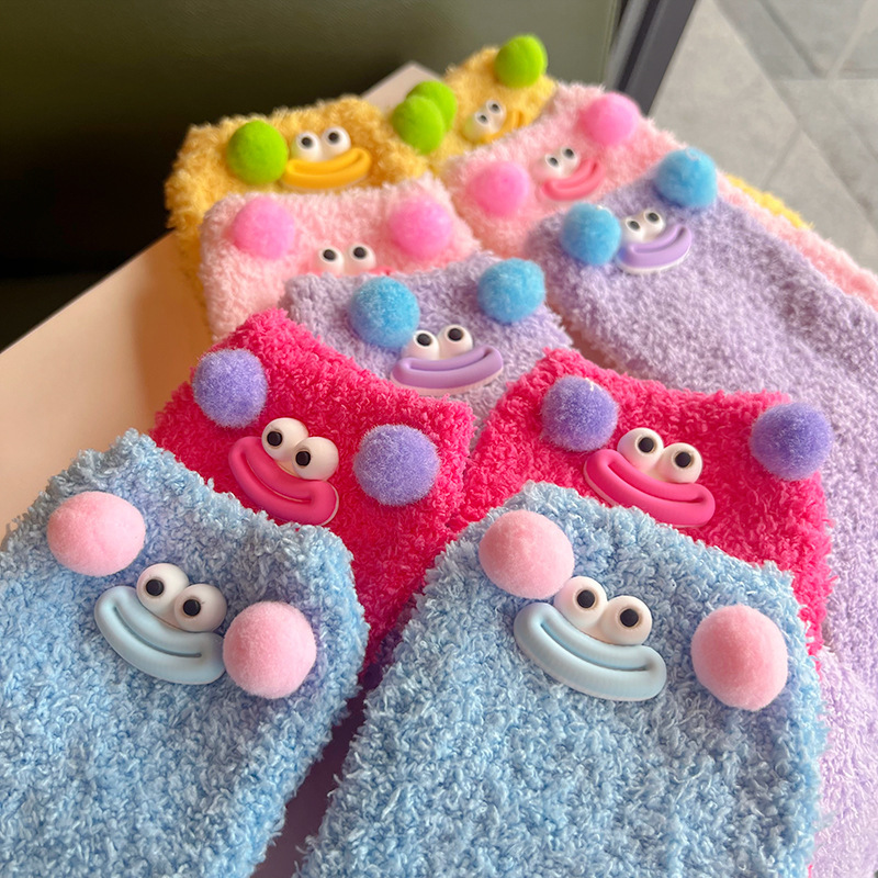 Ugly cute big eye sausage mouth socks female Korean style dopamine girl home mid-calf length socks coral velvet long pile socks