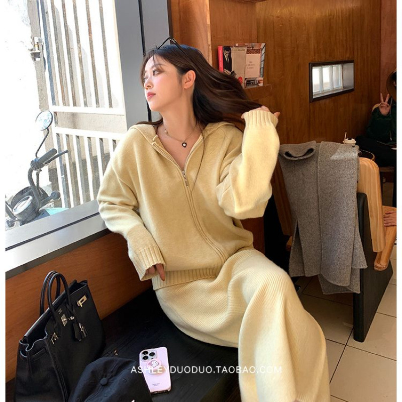 小谷粒显瘦针织衫女直筒半身裙两件套2024年秋季新款时尚休闲套装