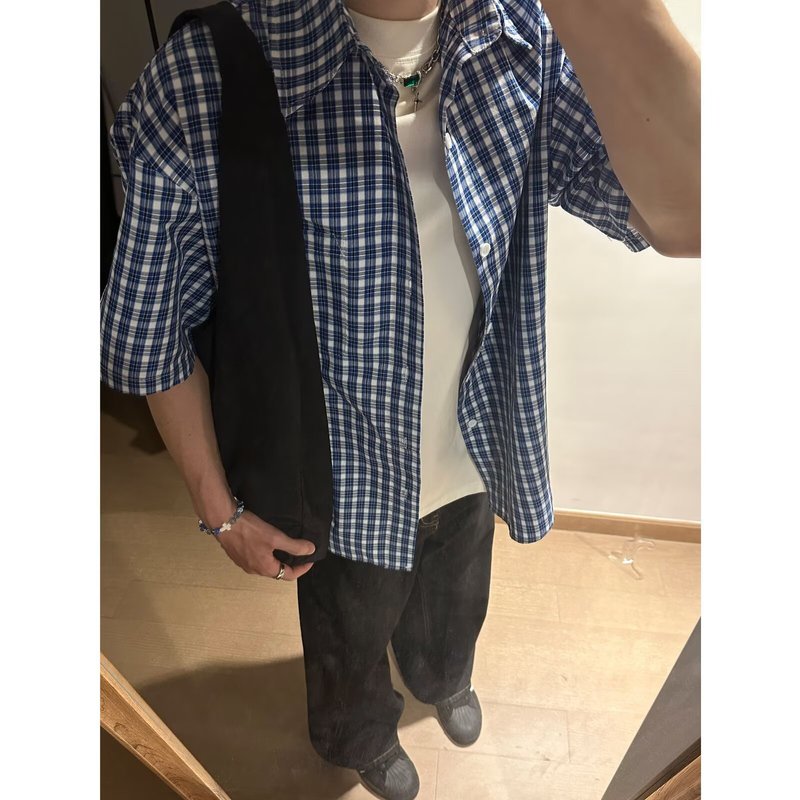シンプルなレトロシャツメンズ夏服香港スタイル学生ルーズニッチデザイン興味深い新しいメンズトップスアウターウェア|undefined